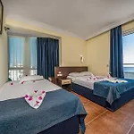 Arsi Blue Otel 4*