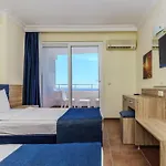 Arsi Blue Otel 4*