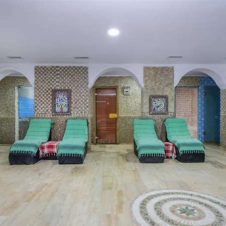 فندق Arsi Blue 4*